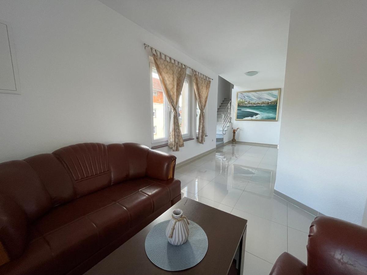 Villa Maja Bihać Екстериор снимка