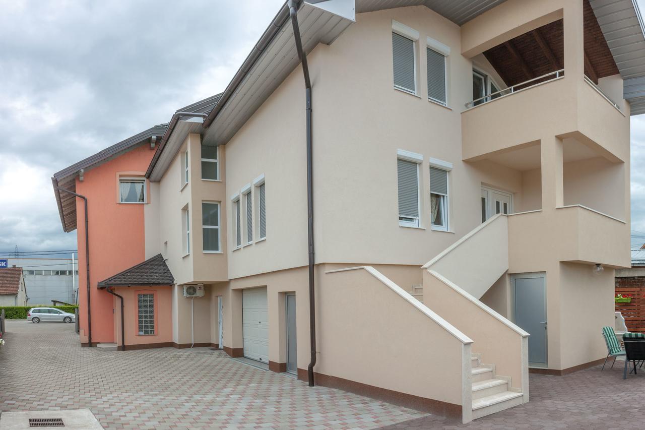 Villa Maja Bihać Екстериор снимка